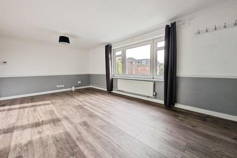 undefined, 74 Oakley Road, Southampton SO16