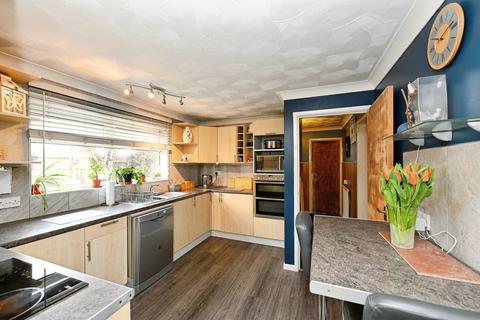 4 bedroom semi-detached house for sale, Magdalen Road, Tilney St. Lawrence, King's Lynn