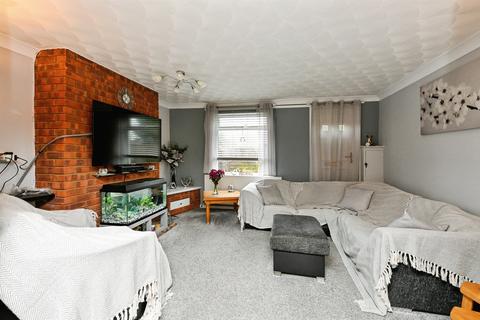 4 bedroom semi-detached house for sale, Magdalen Road, Tilney St. Lawrence, King's Lynn