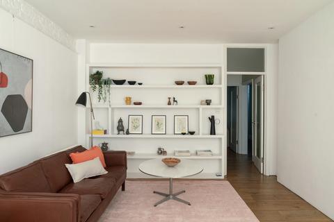 3 bedroom ground floor maisonette for sale, St Charles Square, London W10