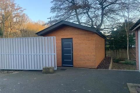 undefined, Russell Gardens, Old Tupton, CHESTERFIELD