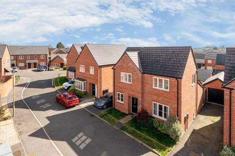 Banbury,  Oxfordshire,  OX16
