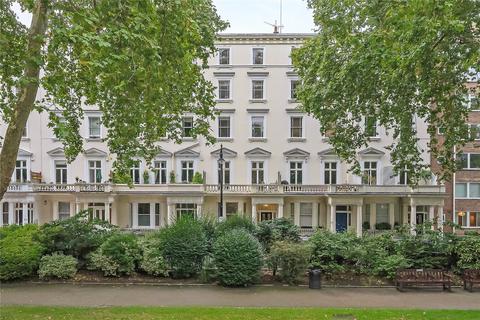 undefined, St Georges Square, Pimlico, London, SW1V