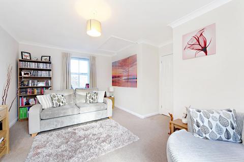 undefined, Alfred Close, Chiswick, London, W4