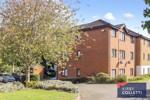 1 bedroom apartment for sale, Parrotts Field, Hoddesdon