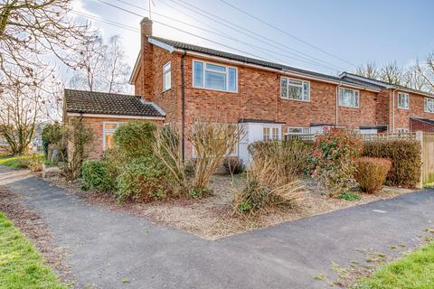 2 bedroom end of terrace house for sale, Spruce Avenue, Ormesby