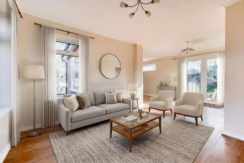 2 bedroom end of terrace house for sale, Spruce Avenue, Ormesby