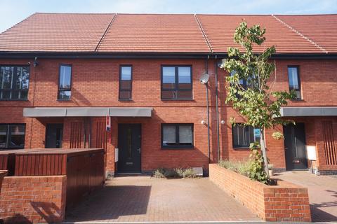 2 bedroom house to rent, Worthington Crescent, Cheadle, SK8
