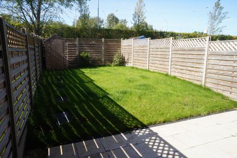 2 bedroom house to rent, Worthington Crescent, Cheadle, SK8