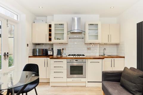 2 bedroom apartment to rent, Southwark Park Road, Bermondsey, SE16