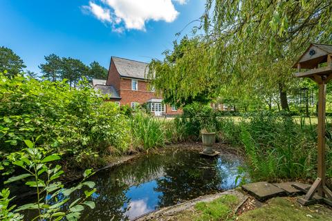 2 bedroom ground floor flat for sale, The Kent, High Grove, Ancoats Lane, Great Warford, Alderley Edge