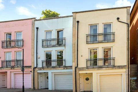 undefined, Lower Clifton Hill, Bristol, Somerset, BS8