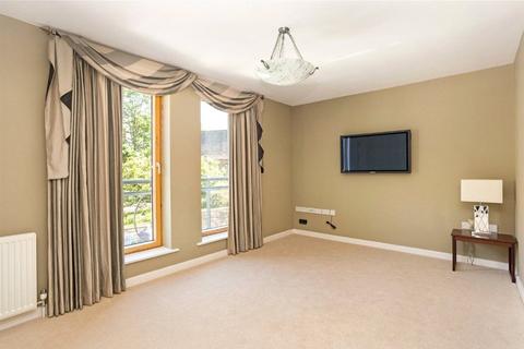 undefined, Lower Clifton Hill, Bristol, Somerset, BS8
