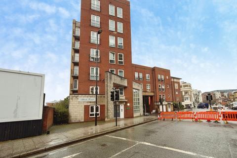 undefined, Canute Road, Southampton SO14