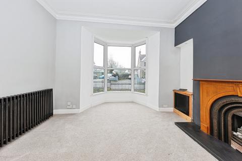 4 bedroom end of terrace house for sale, College Square, Carmarthenshire SA15