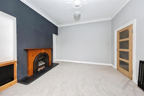 4 bedroom end of terrace house for sale, College Square, Carmarthenshire SA15