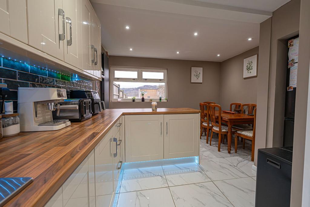 Kitchen / Diner