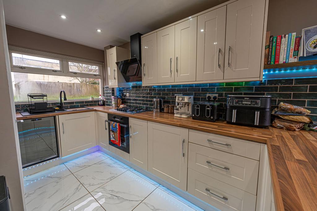 Kitchen / Diner