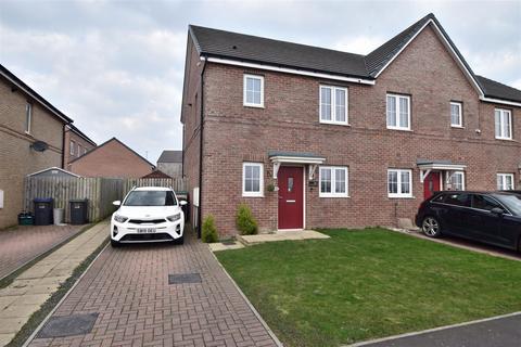 3 bedroom end of terrace house for sale - Nable Hill Close, Chilton, Ferryhill