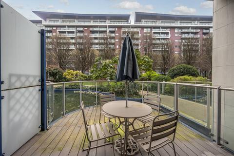 Studio for sale, Chelsea Bridge Wharf, Battersea Park, London, SW11