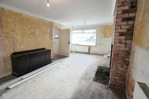 3 bedroom semi-detached house for sale, Parkwood Road, Manchester