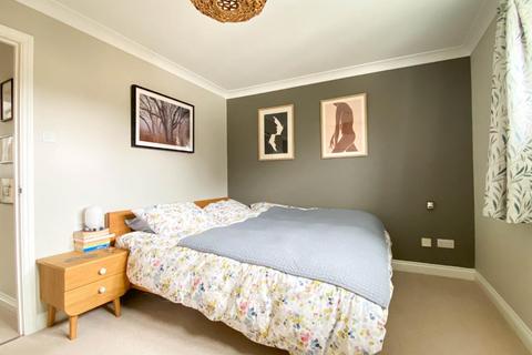2 bedroom end of terrace house for sale, Brook Close, Histon, Cambridge