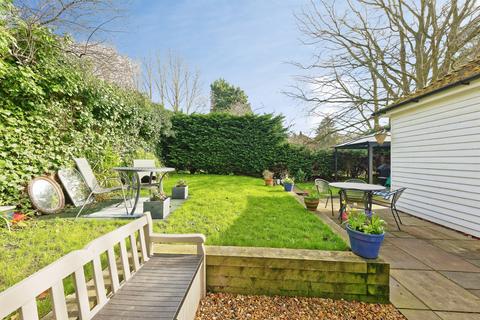 3 bedroom detached bungalow for sale, Grove Road, Selling, Faversham