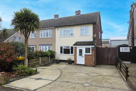 undefined, Wyburns Avenue, Rayleigh, Essex, SS6