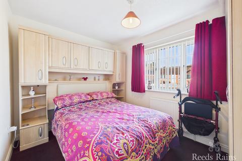 2 bedroom bungalow for sale, Mill Gate, East Yorkshire YO16
