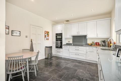 undefined, South Drive, Cheam, SM2