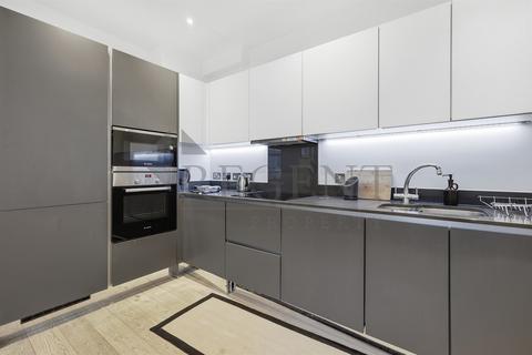 undefined, Deptford Bridge, Deptford, SE8