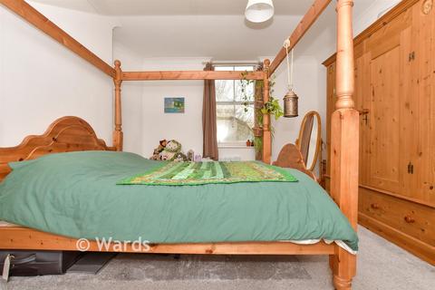 2 bedroom apartment for sale, The Metropole, Dover CT17