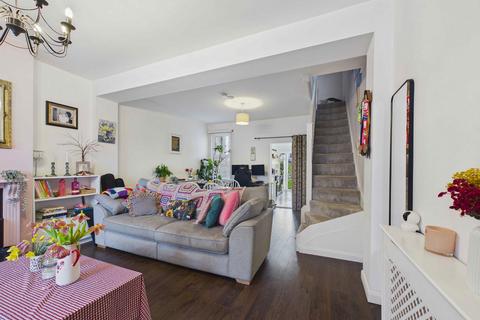 undefined, North Avenue, Southend-on-sea, SS2