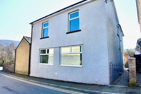undefined, North Road, Newbridge, NP11
