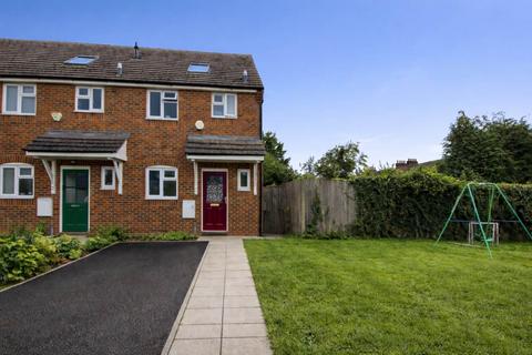 undefined, Gardenia Avenue, Luton LU3