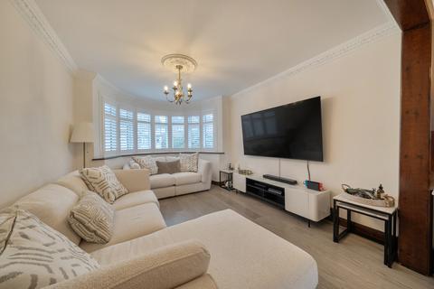 4 bedroom end of terrace house for sale, Yeading Avenue, Harrow