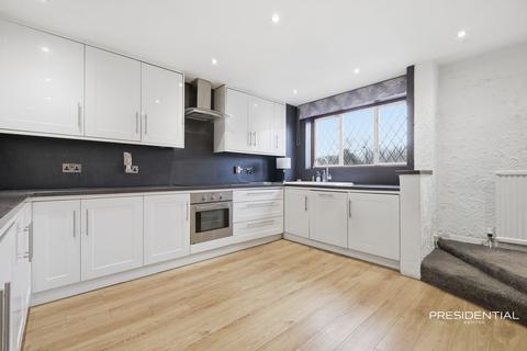 undefined, Wyemead Crescent, Chingford E4