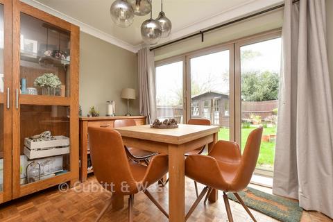3 bedroom semi-detached house for sale, Castle Close, Bletchingley, Surrey