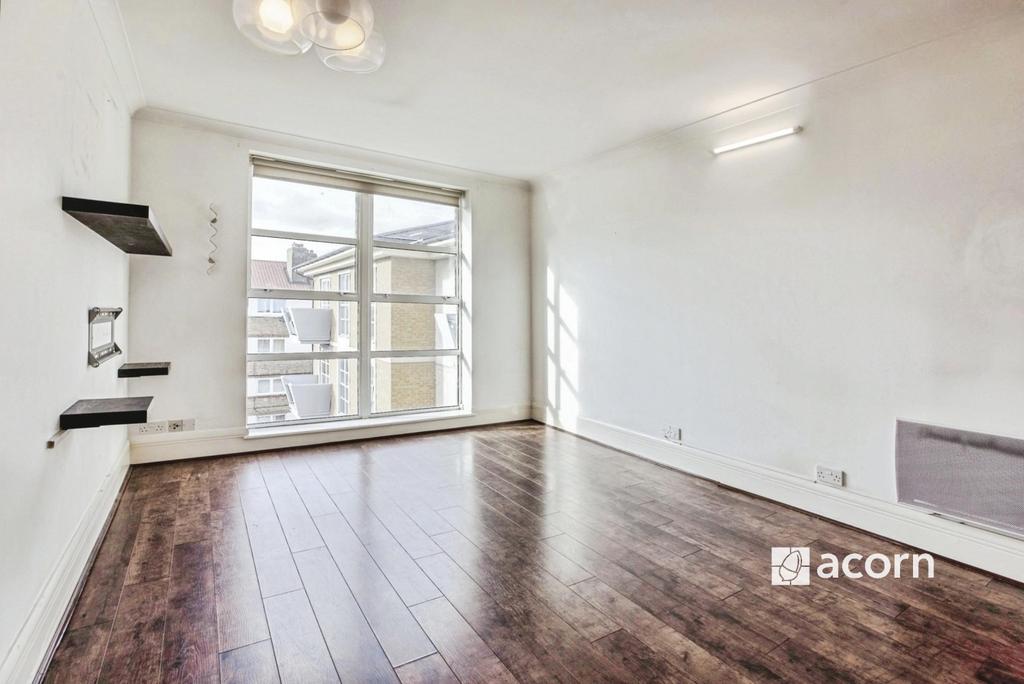Living Room (2)