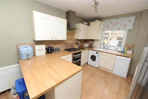 3 bedroom terraced house for sale, Wharncliffe Crescent, Eccleshill, Bradford