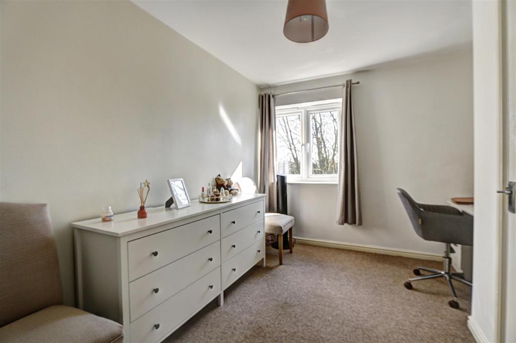 Bedroom 2.jpg