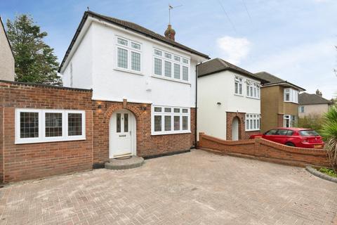 Orchard Avenue, Rainham, RM13