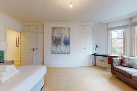 3 bedroom apartment to rent, Park Road, St Johns Wood, Regents Park, London, NW8