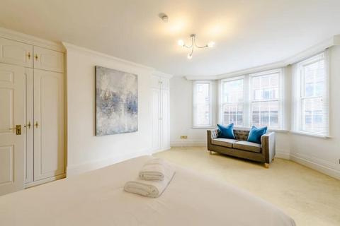 3 bedroom apartment to rent, Park Road, St Johns Wood, Regents Park, London, NW8