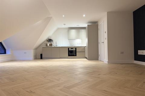 Studio for sale, Somerset Rd, Ealing, London, W13