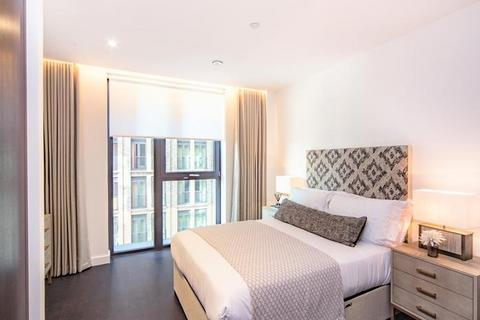 2 bedroom apartment to rent, Charles Clowes Walk, London