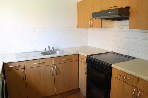 2 bedroom ground floor flat for sale, Escott Place, Ottershaw KT16