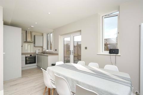 3 bedroom apartment for sale, London Road, Headington, Oxford