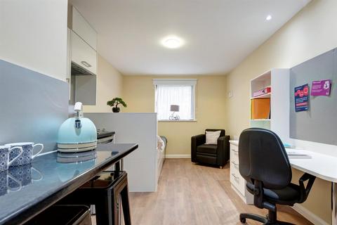 undefined, Dean Street, Bangor LL57