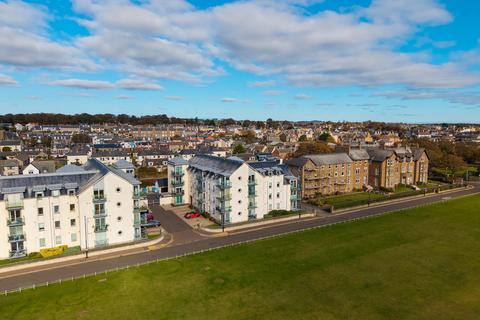 undefined, Carnoustie DD7